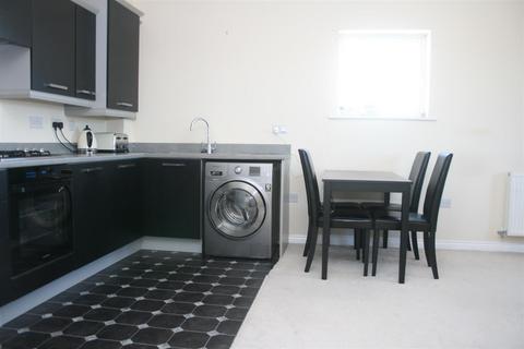 2 bedroom apartment to rent, Coldstream Court, Coventry