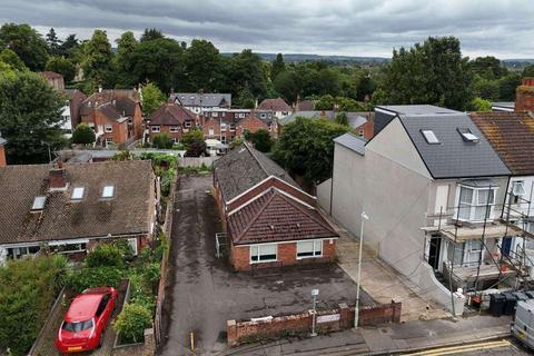 Mixed use for sale, 17 Hardinge Rd Ashford TN24 8HB