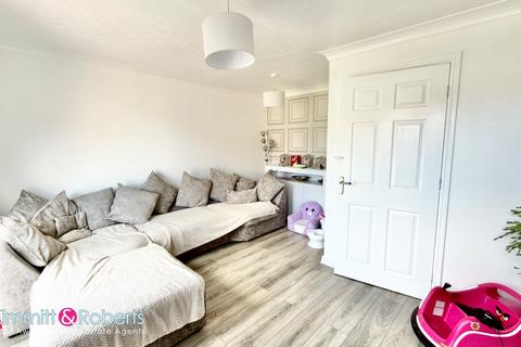 3 bedroom semi-detached house for sale, Wellfield Court, Murton, Seaham, Durham, SR7 9ND