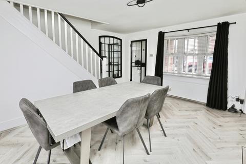 2 bedroom semi-detached house for sale, Beattock Close, Liverpool, L33