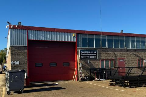 Warehouse to rent, Enterprise Way Peterborough PE3 8YQ