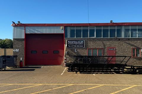Warehouse to rent, Enterprise Way Peterborough PE3 8YQ