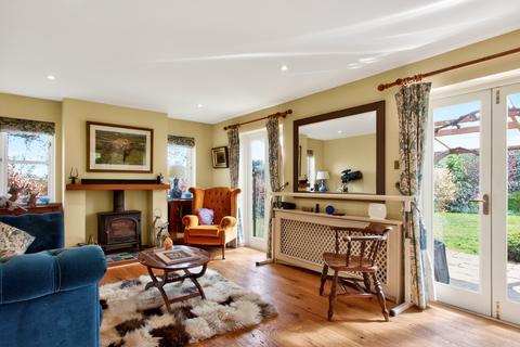 3 bedroom detached house for sale, Chamber Lane, Farnham, GU10