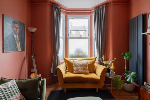 4 bedroom end of terrace house for sale, Cheneys Road, London E11