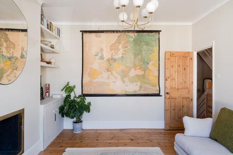 3 bedroom maisonette for sale, Albert Road, London E10