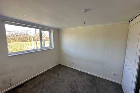 2 bedroom semi-detached bungalow for sale, Ffordd Gwenllian, Llanfairpwll, Anglesey, LL61