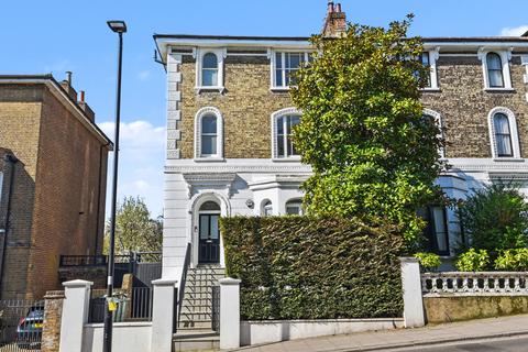 1 bedroom flat for sale, Dartmouth Park Hill, Dartmouth Park, London NW5