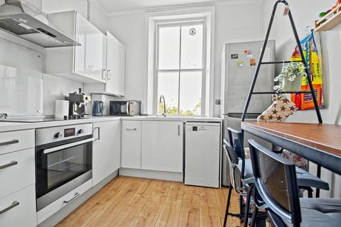 1 bedroom flat for sale, Dartmouth Park Hill, Dartmouth Park, London NW5