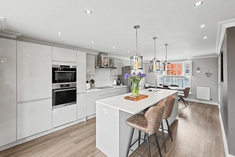 5 bedroom detached house for sale, 25 Faulkner Road, Houlton, Rugby, CV23 1AD
