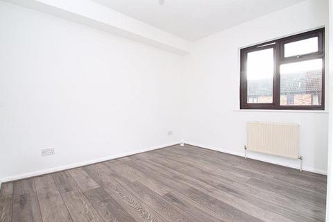 1 bedroom apartment to rent, Barnaby close, Harrow Middlesex