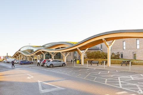 Petrol station to rent, Lakeside Way Leeds LS9 0AS