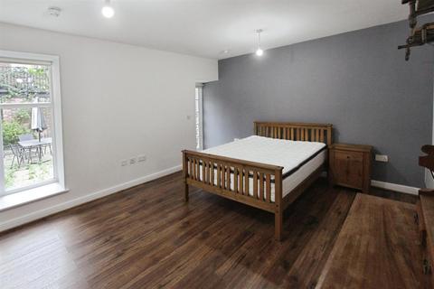 1 bedroom apartment for sale, Rockingham Lane, Sheffield, S1
