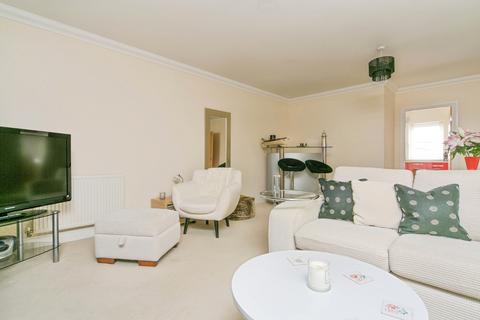 2 bedroom flat for sale, Deganwy Quay, Deganwy, Conwy, LL31