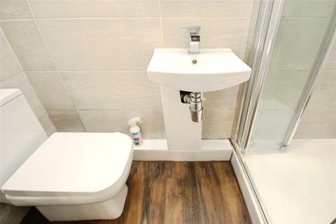 3 bedroom terraced house to rent, Kershaw Road, Dagenham, RM10