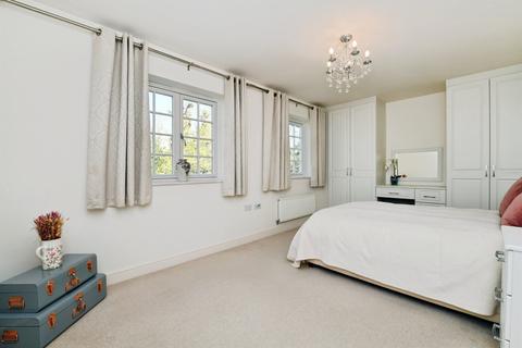 2 bedroom end of terrace house for sale, Dame Mary Walk, Halstead