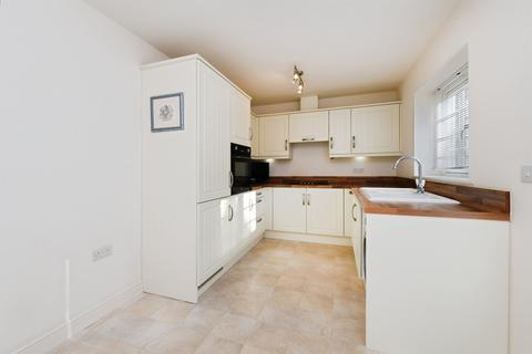 2 bedroom end of terrace house for sale, Dame Mary Walk, Halstead