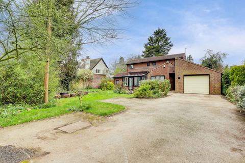 3 bedroom detached house for sale, St. Helens Grove, Nottingham NG14