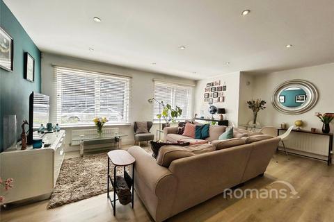 2 bedroom apartment for sale, Sarah Way, Farnborough, Hampshire