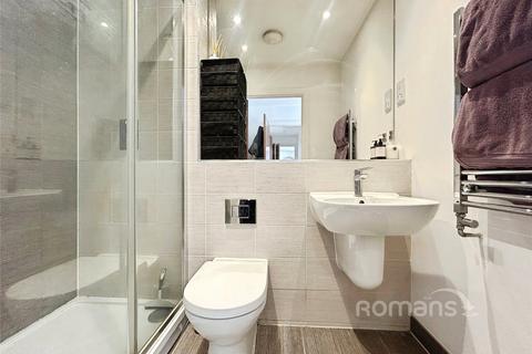 2 bedroom apartment for sale, Sarah Way, Farnborough, Hampshire
