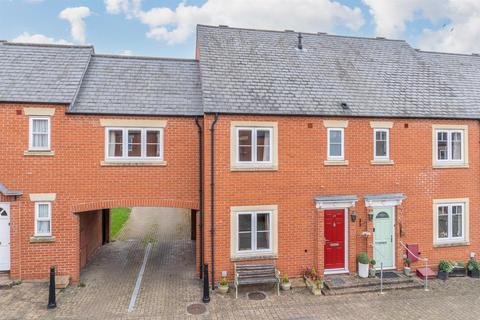 4 bedroom terraced house for sale, Friars Garden, Ludlow