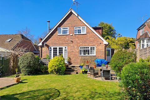 4 bedroom detached house for sale, Salvington Hill, Worthing BN13