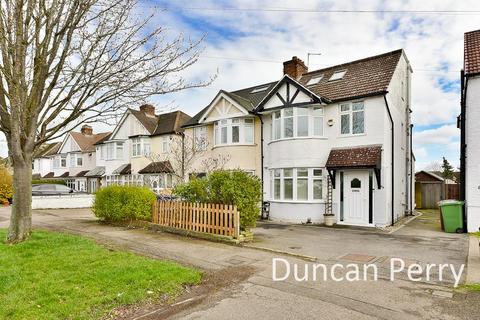 4 bedroom semi-detached house for sale, Auckland Road, Potters Bar EN6