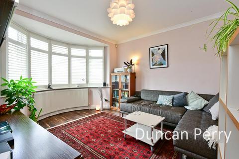 4 bedroom semi-detached house for sale, Auckland Road, Potters Bar EN6