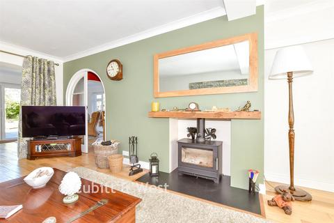 2 bedroom detached house for sale, Toddington Lane, Littlehampton BN17