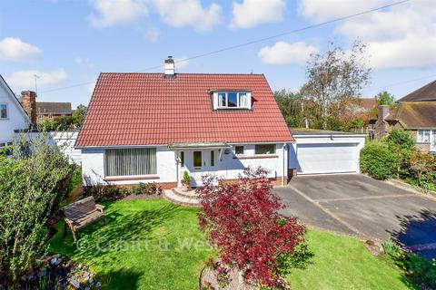2 bedroom detached house for sale, Toddington Lane, Littlehampton BN17