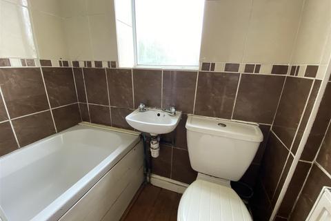 3 bedroom terraced house for sale, Wood Lane, Dagenham