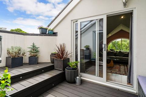 3 bedroom flat for sale, Wellington Square, Cheltenham, GL50