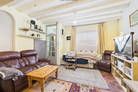 2 bedroom terraced house for sale, Kingsmills Road, Wrexham, LL13