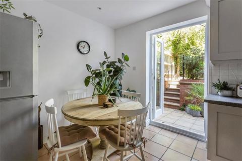 4 bedroom terraced house for sale, Sells Close, St Lukes Park, Guildford, Surrey, GU1