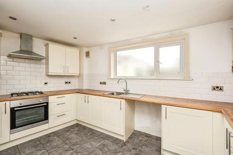 3 bedroom end of terrace house for sale, Chickerell Road, Weymouth