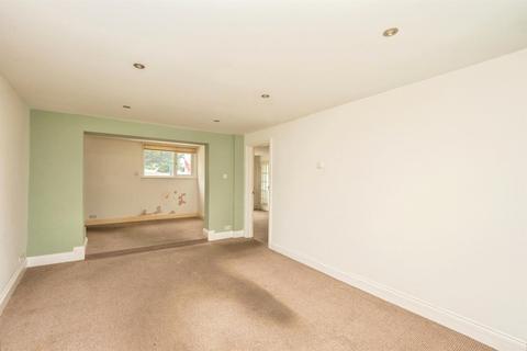 3 bedroom end of terrace house for sale, Chickerell Road, Weymouth