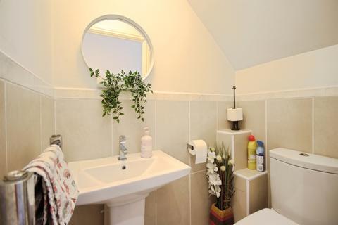 4 bedroom detached house for sale, Miranda Drive, Heathcote, Warwick