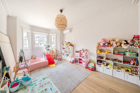 4 bedroom semi-detached house for sale, Balham Park Road, Balham, London, SW12