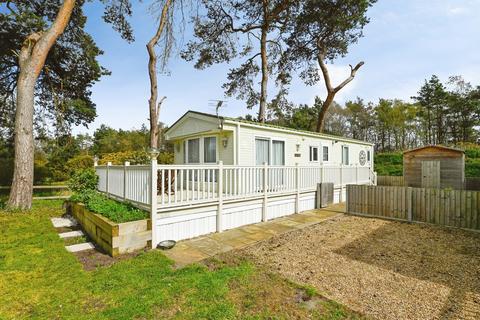 2 bedroom park home for sale, Dersingham Bypass, Dersingham, King's Lynn