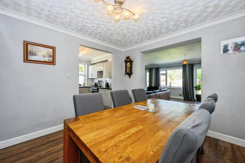 4 bedroom bungalow for sale, Orchard Close, Fetcham, Leatherhead, Surrey, KT22