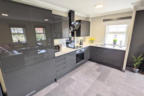 2 bedroom flat to rent, St. Giles Close, Durham, DH1