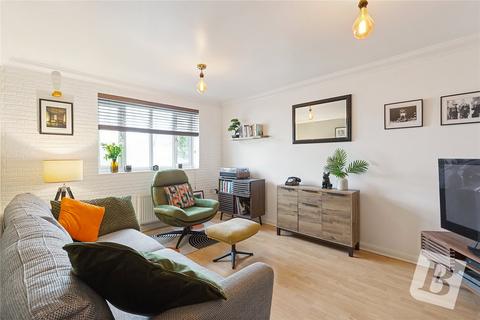 2 bedroom apartment for sale, London Road, Romford, RM7