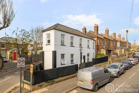 4 bedroom end of terrace house for sale, Boyn Hill Road, Maidenhead, Berkshire