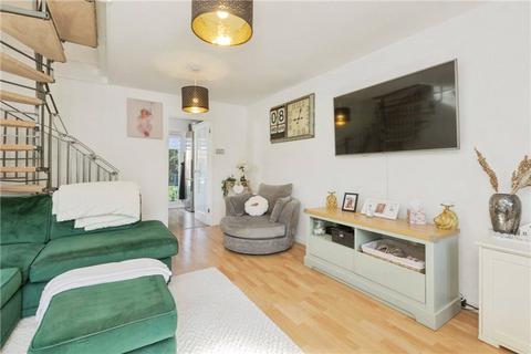 2 bedroom end of terrace house for sale, Doveney Close, Orpington, BR5