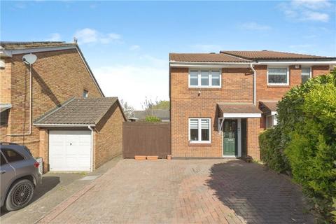 Doveney Close, Orpington, BR5