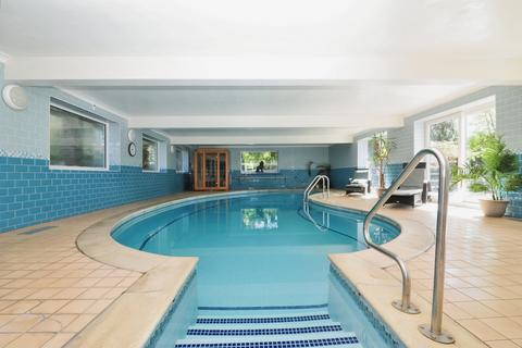 2 bedroom flat for sale, Spring Lane, Burwash, Etchingham, East Sussex, TN19