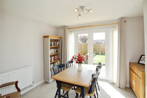 3 bedroom semi-detached house for sale, Hawlands, Rugby