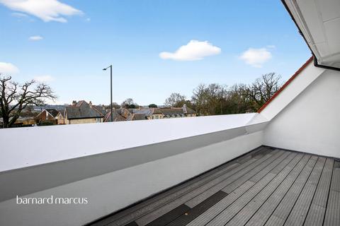 2 bedroom apartment for sale, Chase Side, London, N14