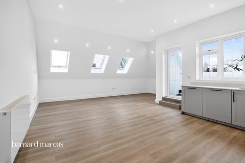 2 bedroom apartment for sale, Chase Side, London, N14