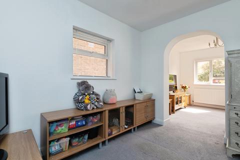 3 bedroom semi-detached house for sale, Couchmore Avenue, Ilford, IG5