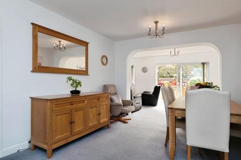 3 bedroom semi-detached house for sale, Couchmore Avenue, Ilford, IG5